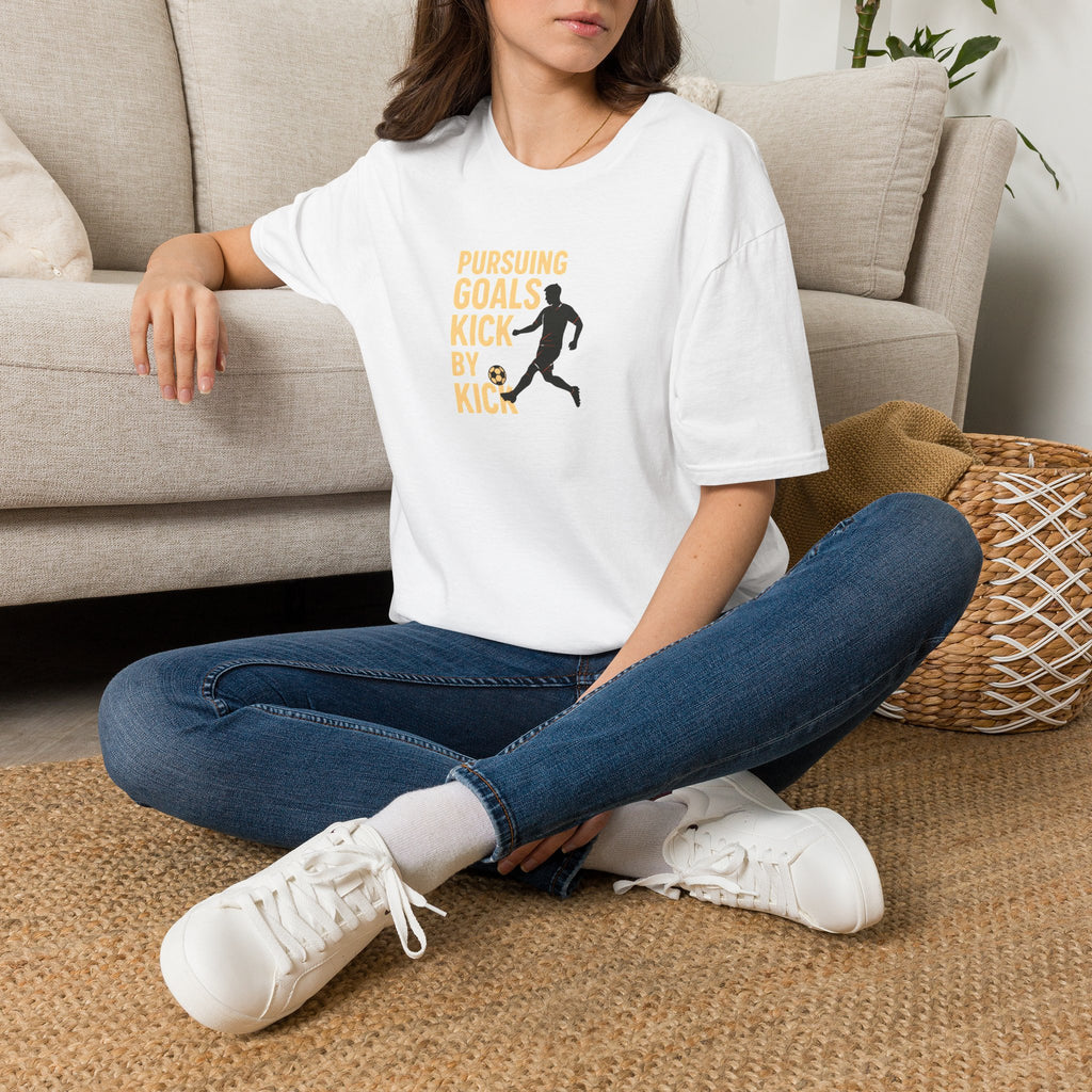 Pursuing Goals Kick T-Shirt